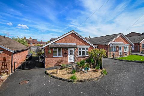 3 bedroom detached bungalow for sale, 105 Hook Farm Road, Bridgnorth