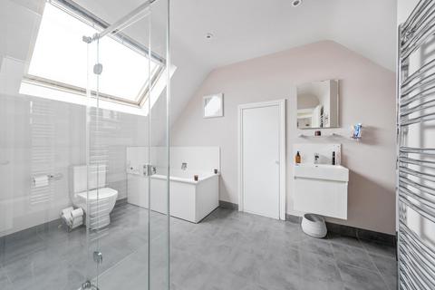 18 Burton Road, Kingston Upon Thames, KT2 5TF