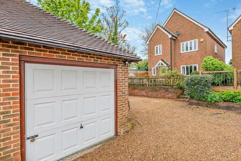 5 bedroom detached house for sale, Station Road, Harrietsham, Maidstone