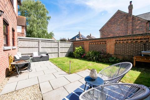 2 bedroom end of terrace house for sale, McMullan Close, Wallingford OX10