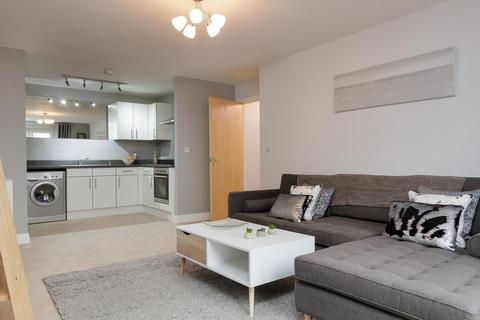 2 bedroom apartment to rent, Kenyon Court, Kenyon Lane, Manchester