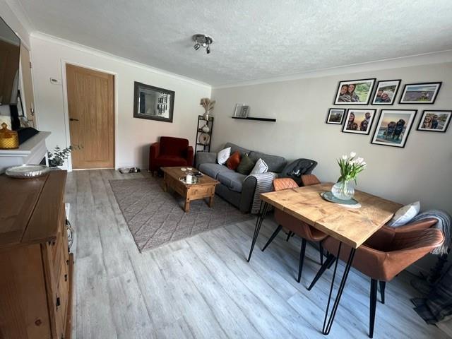 Sitting room.jpg