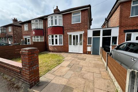 3 bedroom semi-detached house to rent, Arderne Road, Timperley, WA15 6HJ