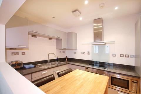 2 bedroom flat to rent, Lancaster Gate, Hyde Park