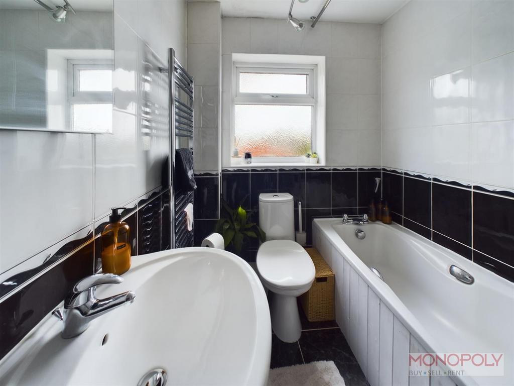 Family bathroom