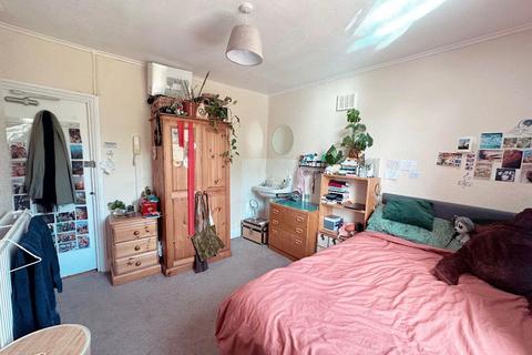 6 bedroom house to rent, Banbury Road, Summertown