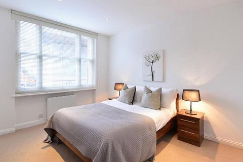 1 bedroom apartment to rent, Hill Street, Mayfair