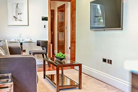 1 bedroom apartment to rent, Kensington Gardens Square, Bayswater, London