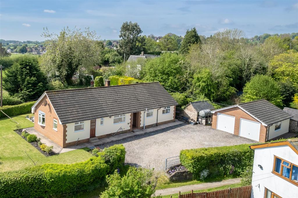 Pottery Lane, Trefonen, Oswestry 3 bed detached bungalow for sale £