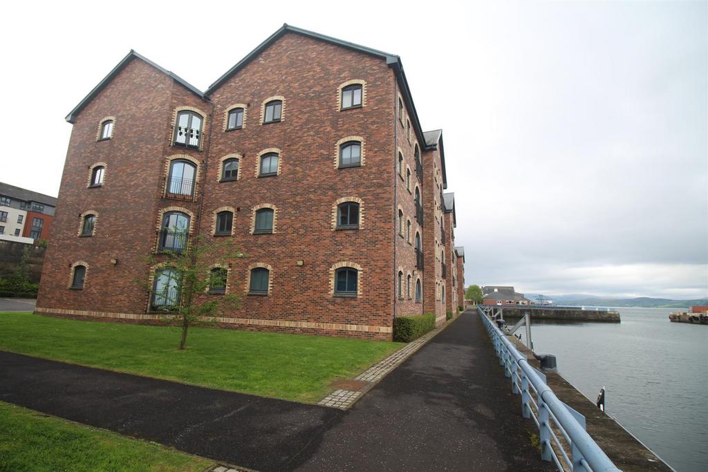 James Watt Way, Greenock 2 bed flat for sale £139,000