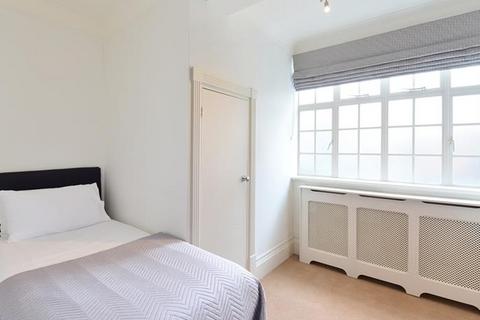5 bedroom apartment to rent, Strathmore Court, Park Road, St John's Wood, London, NW8