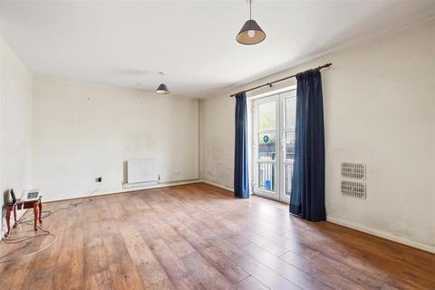 1 bedroom apartment for sale, Lorne Close, London