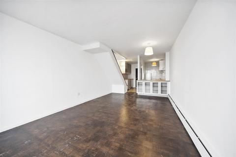 2 bedroom flat for sale, 137 Finchley Road, Swiss Cottage, London