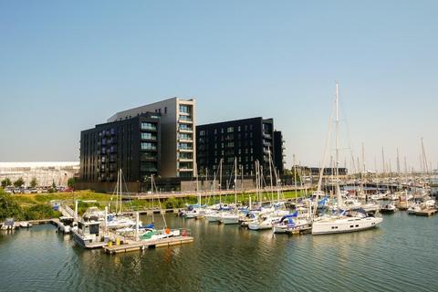 2 bedroom apartment for sale, Bayscape, Cardiff Bay