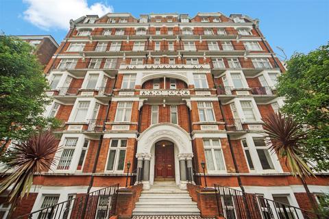 3 bedroom apartment to rent, Abbey Court, Abbey Road, St. John's Wood, London, NW8