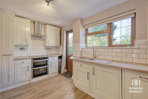 1 Lea View, Waltham Abbey, EN9 1BJ