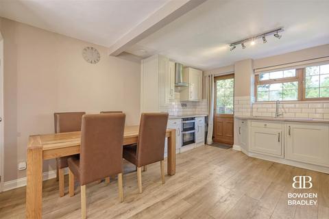 1 Lea View, Waltham Abbey, EN9 1BJ