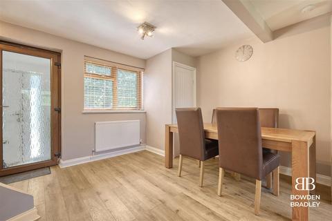 1 Lea View, Waltham Abbey, EN9 1BJ