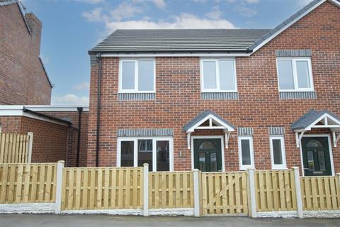 3 bedroom semi-detached house for sale, Charlesworth Street, Bolsover, Chesterfield