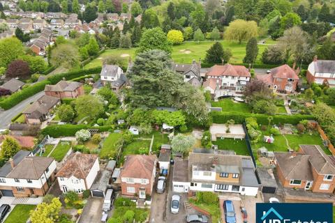 3 bedroom semi-detached house for sale, Linden Road, Near Hollycroft Park, Hinckley