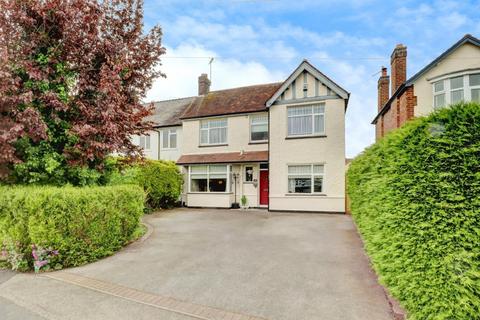 4 bedroom detached house for sale, Butt Lane, Hinckley