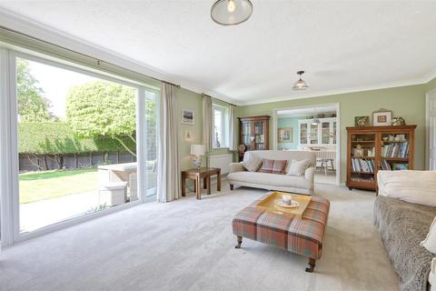 5 bedroom detached house for sale, The Granary, Roydon, Harlow