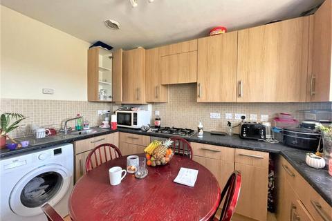 2 bedroom apartment for sale, Kilndown Close, Ashford