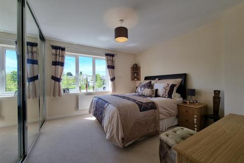 3 Franklin Close, Wythall, Birmingham, B47 6AL