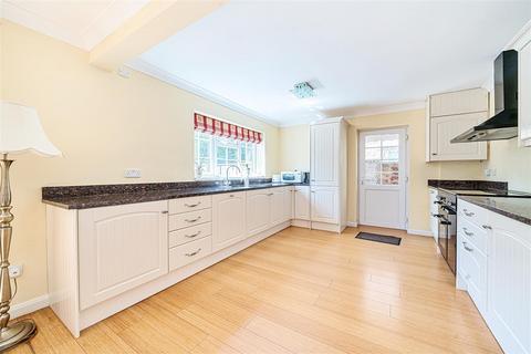 4 bedroom detached house for sale, Coniston Way, Fleet GU52