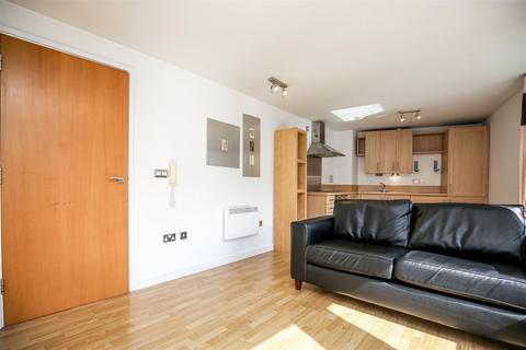 2 bedroom flat to rent, Baltic Quay, Gateshead NE8