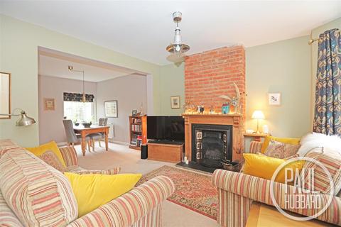 2 bedroom terraced house for sale, Holly Road, Oulton Broad, NR32