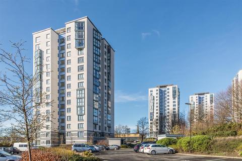 1 bedroom apartment for sale, The Cedars, Park Road, Newcastle Upon Tyne