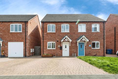 19 Ragley Close, Tamworth, B79 7SW