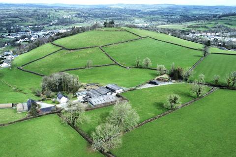 Farm for sale, Teifi Valley, Llanybydder