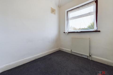 3 bedroom semi-detached house to rent, Woolmead Avenue, Hendon, London, NW9 7AY