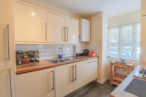 3 bedroom semi-detached house to rent, Station Yard, Buntingford