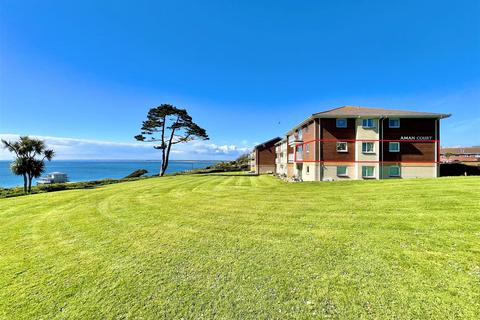 3 bedroom apartment for sale, Totland Bay, Isle of Wight