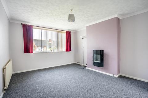 81 Crossways, York, YO10 5HT