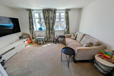 16 Fletcher Road, Yate, Bristol, BS37 7ER