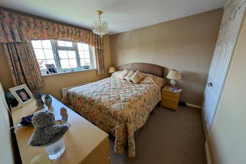 14 Cornwall Crescent, Yate, Bristol, BS37 7RT