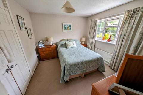 14 Cornwall Crescent, Yate, Bristol, BS37 7RT