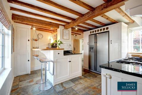 3 bedroom cottage for sale, Weir Road, Kibworth Beauchamp, Leicestershire