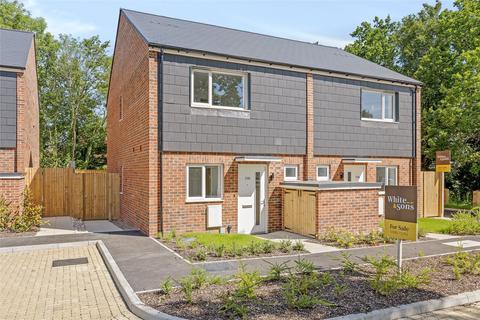 2 bedroom semi-detached house for sale, Cedar Drive, Edenbridge, Kent, TN8