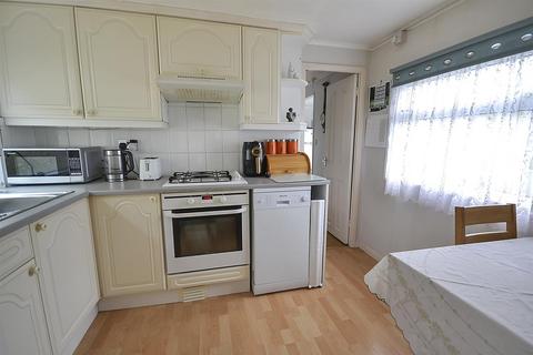 2 bedroom park home for sale, Cliff Road, Radcliffe on Trent, Nottingham