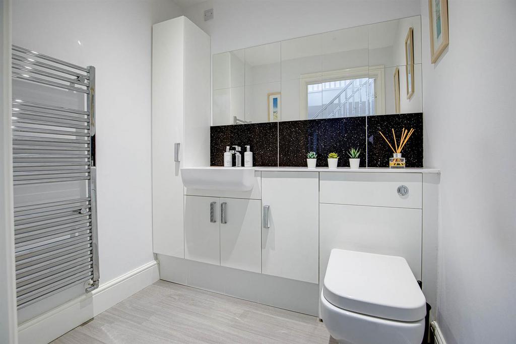 Ground floor cloak room