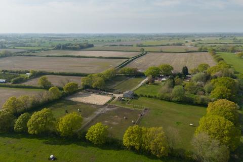 4 bedroom detached bungalow for sale, Ruddings Lane, Ellerton, York