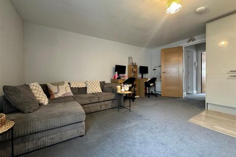 1 bedroom flat to rent, Capel Court, Watford WD17