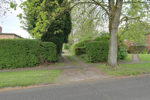 1 Elm Grove, Alsager, Stoke-on-trent, ST7 2DX