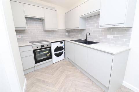 1 bedroom apartment to rent, Lower Road, London