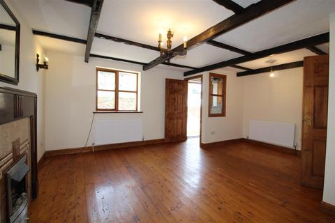 2 bedroom terraced house to rent, Grange Cottages, Cleckheaton